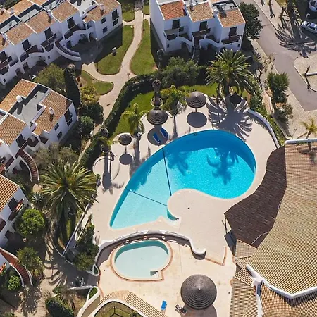 Corais Duplex Αλμπουφέιρα